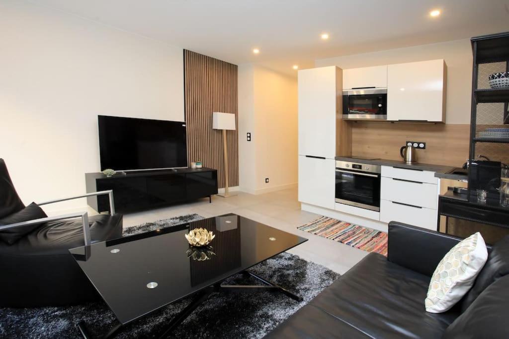 Appartement Avec Balcon Supercroisette Кан Екстериор снимка